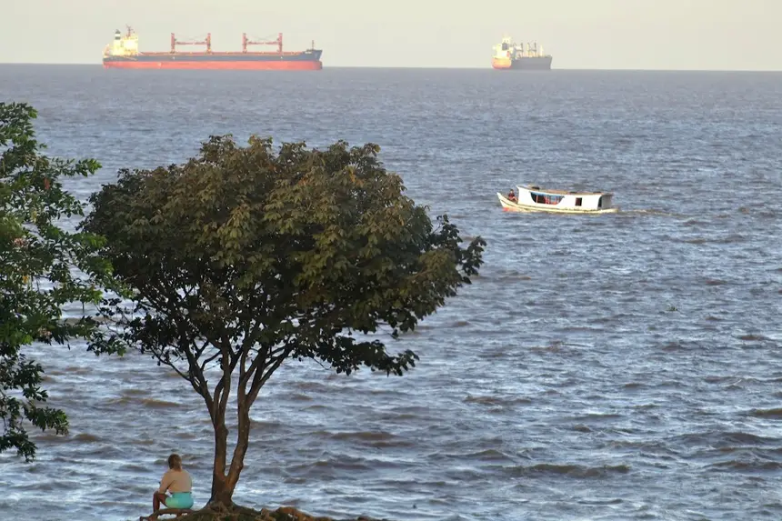 Vista da área da Fortaleza possível contemplar a beleza do Rio Amazonas