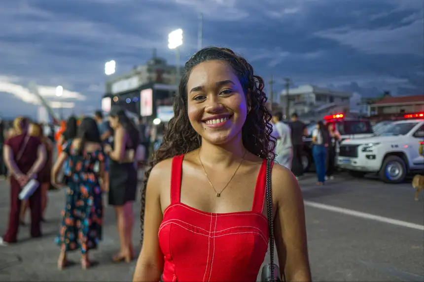 Maria Rita ficou motivada com a cerimônia no Sambódromo. 