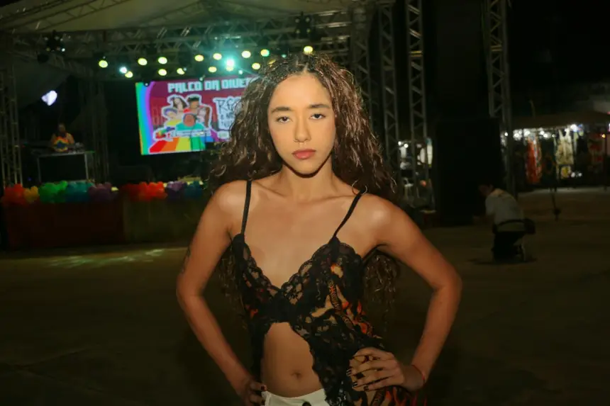 Modelo e moda afro