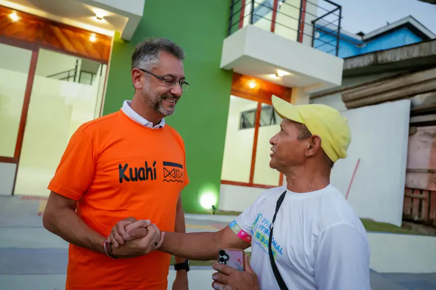 Governador Clécio Luís vistoriou obras como a Casa do Artesão de Oiapoque