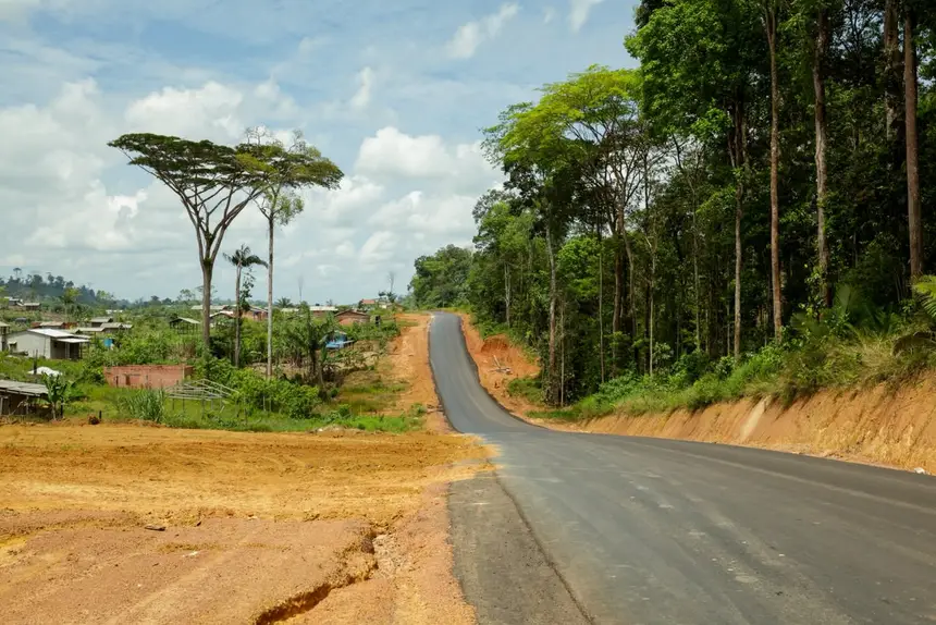 Pavimentação do Ramal de Vila Vitória melhora o trânsito e dá segurança aos moradores e visitantes de Oiapoque