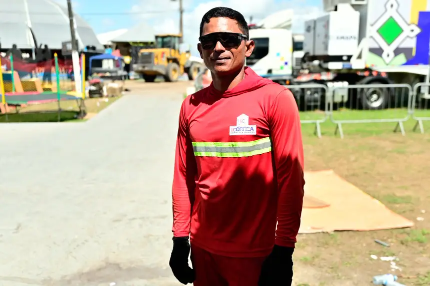  Josias Maia, trabalhador de serviços gerais