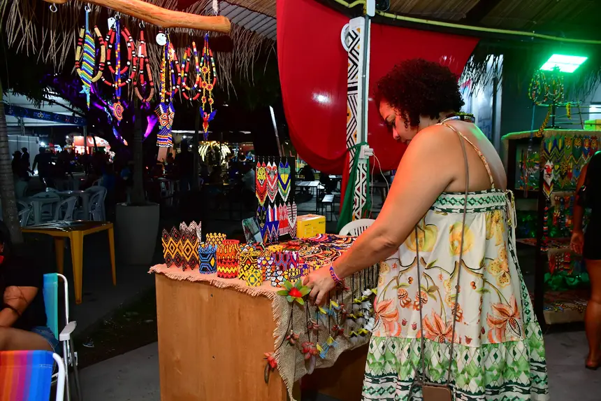 Artesanatos indígenas revelam saberes e tradições dos povos do Tumucumaque.