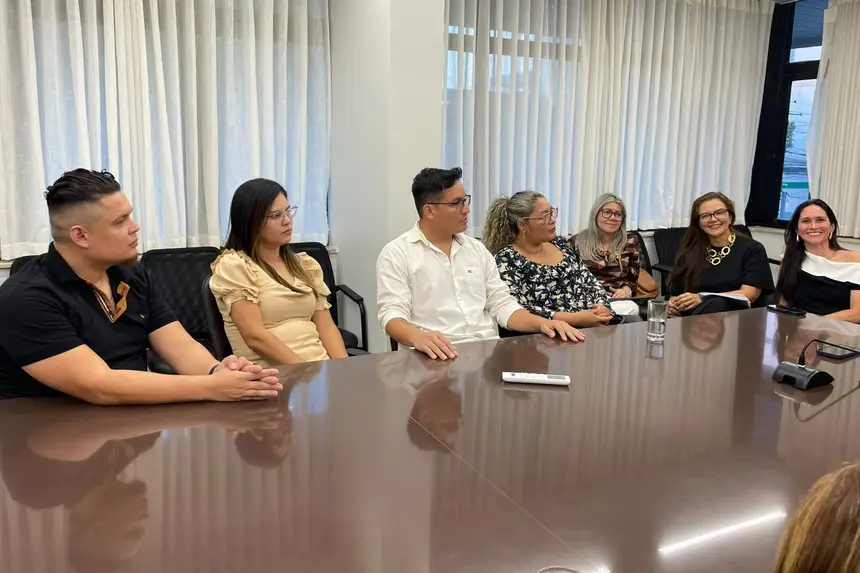 Medida determina redução para 50% do percentual mínimo de acertos na prova objetiva. 