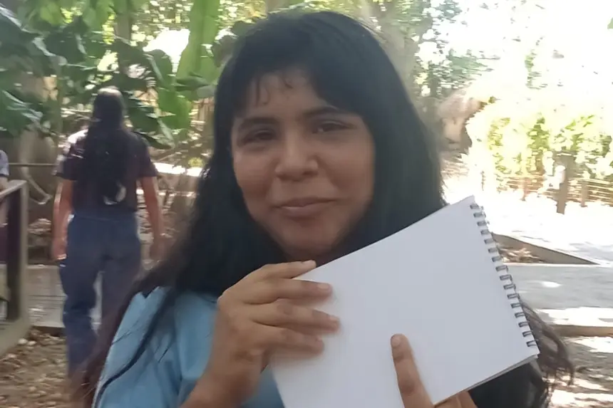 Estudante Maria Eduarda, Escola Santa Inês