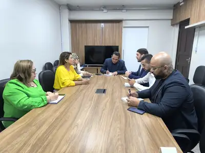 notícia: Governo do Amapá se reúne com representantes do MEC para tratativas da entrega da Carteira Nacional Docente do Brasil