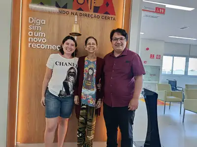 notícia: 'Pedia toda noite nas minhas orações para inaugurar o centro e eu não precisar viajar para tratamento”, diz Marclivana Morais ao receber alta médica