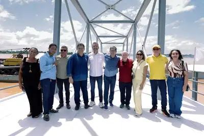 notícia: 'Muda a relação do Amapá pra melhor com o nosso Rio Amazonas', diz governador Clécio na inauguraçāo do Porto do Povo de Santana
