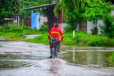 notícia: Defesa Civil do Amapá monitora clima e amplia apoio aos municípios na limpeza de canais 