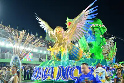 galeria: Império da Zona Norte deságua no Sambódromo com manifesto em defesa da Amazônia e do progresso na Margem Equatorial
