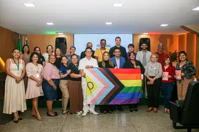 notícia: Governo do Amapá promove encontro para implementar políticas públicas voltadas à população LGBTQIA+