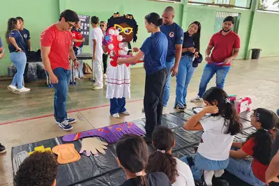 notícia: Governo do Amapá entrega uniformes e fortalece cidadania no terceiro encontro da nova turma do Projeto Samuzinho