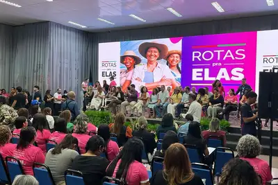 notícia: Governo do Amapá leva atendimentos de saúde a empreendedoras rurais em Macapá