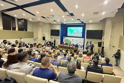 notícia: Governo do Amapá fortalece políticas do Ensino Médio com participação em formação nacional do MEC