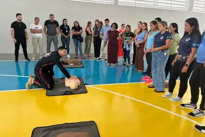notícia: Centro Mundo Azul recebe treinamento de primeiros socorros do SAMU em Santana