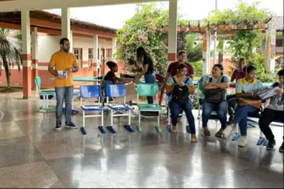 notícia: Governo do Amapá leva literatura amapaense a escolas públicas de Macapá, Santana e Mazagão  