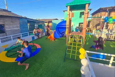 notícia: Entrega de novas passarelas e área de lazer amplia opções de esporte e renova sorrisos na 18ª do Congós, em Macapá