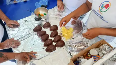 galeria: Governo do Amapá Promove Encerramento de Curso de Ovos de Pascos no Residencial Miracema