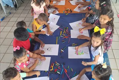 notícia: Dia do Livro Infantil destaca projetos que incentivam leitura nas escolas públicas do Amapá