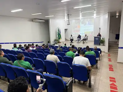 notícia: Governo do Amapá e Embrapa realizam capacitação inédita sobre manejo sustentável de açaizais