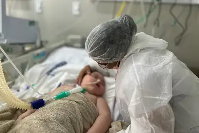 notícia:  'A gente não era visto': mãe se emociona ao falar do filho na unidade de longa permanência do novo Hospital da Criança e do Adolescente