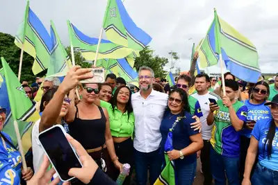 notícia: Governador Clécio cumpre agenda em Calçoene com entregas na educação, segurança e infraestrutura