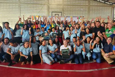 notícia: Governo do Amapá entrega 43ª escola Estadual Ivanildo Fortes reconstruída e fortalece educação no Distrito do Carnot, em Calçoene