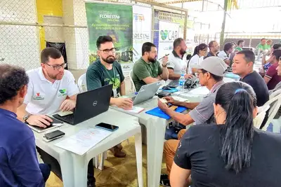 notícia: Agricultores familiares de Ferreira Gomes recebem serviços ambientais do Governo do Estado