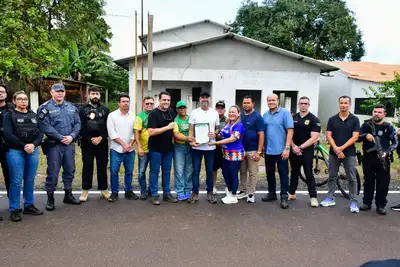 notícia: 'Mais que uma obra, é dignidade ao policial e eficiência ao cidadão', diz o governador Clécio ao assinar a reconstrução da delegacia de Calçoene