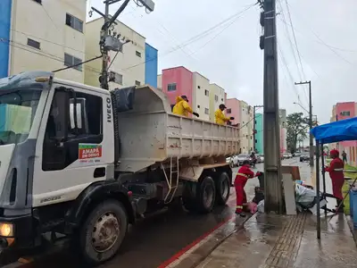notícia: Mutirão de limpeza abre programação de aniversário de dois anos do Residencial Vila dos Oliveiras, em Macapá
