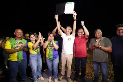notícia: Governador Clécio entrega muro de arrimo da orla do município de Amapá e assina ordens de serviços para urbanização, pavimentação e limpeza