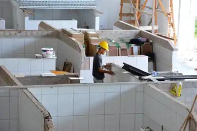 notícia: Mais estrutura para o setor primário: Governo do Estado inicia obras de revitalização da Feira do Produtor de Santana