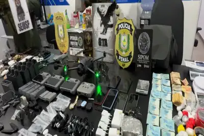 notícia: Durante Operação Protetor, Segurança Pública do Amapá intercepta entrada de drones, eletrônicos e drogas no Iapen