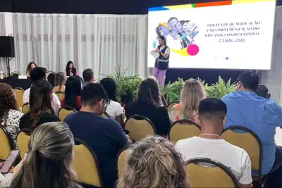 notícia: Governo do Estado promove segunda oficina de implantação do Implanon para profissionais de 14 municípios