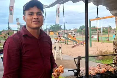 notícia: "Mesmo com a chuva, a nossa meta é faturar", diz o morador do Mestre Oscar, durante programação do Governo do Estado no residencial