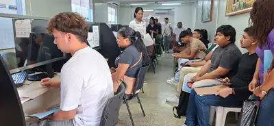 notícia: Governo do Estado realiza na capital, Macapá, um mutirão com mais de 100 vagas de empregos 