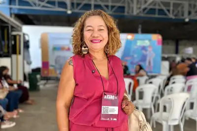 notícia: 'Um momento importante para quem está participando e para o empoderamento feminino', destaca visitante atendida pelo programa Mais Sorriso no ELAS II