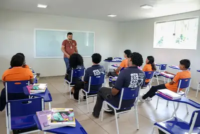 notícia: 4,6 mil estudantes da rede estadual do Amapá estão aptos a disputar vagas em programas federais com nota do Enem 2025