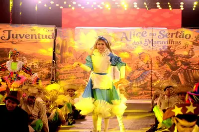 notícia: Juventude Brasileira e Mistura Junina encerram a categoria tradicional do VII Festival Sandro Rogério
