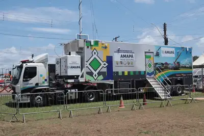 notícia: Carreta de monitoramento reforça a segurança no Parque de Exposições da Fazendinha e no entorno