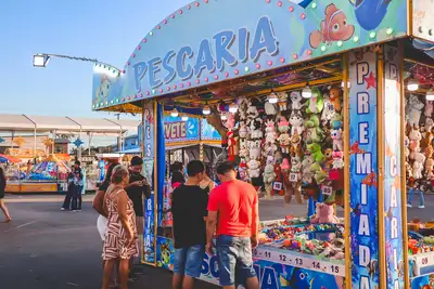 notícia: Diversão começa cedo: famílias chegam à Expofeira 2026 para aproveitar atrações durante a tarde