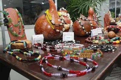 notícia: Da floresta às ruas: Galeria R. Peixe celebra a diversidade da arte amapaense na Expofeira 2026