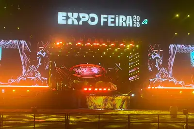 notícia: Arena Amazonas reúne público e peões em noite de emoção no rodeio da Expofeira 2026