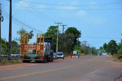 notícia: Governo do Amapá inicia obra de restauração e ampliação da rodovia AP-440, conhecida como Km-9 