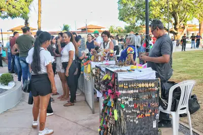 notícia: Entrega da praça do Parque Tecnológico aquece o comércio e atrai empreendedores para a orla de Macapá