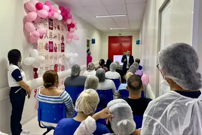 notícia: Anexo do HE transforma palestra em momento de acolhimento e autocuidado no Outubro Rosa