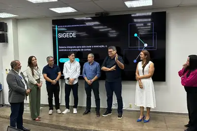 notícia: Governo do Amapá apresenta protótipo de sistema de gestão dos recursos das escolas para Tribunal de Contas do Estado 